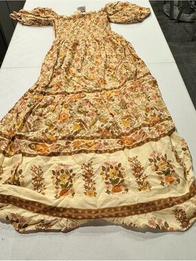 NWT Kindred Size Large Smocked Boho Maxi Tiered Ruffle Details Cottagecore